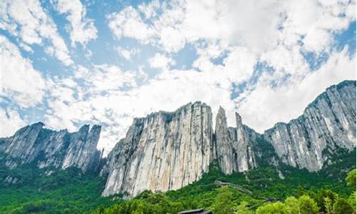 湖北省夏季旅游景点推荐_湖北夏季旅游景点排行